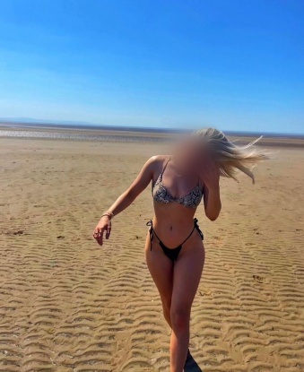 Нежная, страстная и горячая красотка ждет встречи с тобой. Со мной ты почувствуешь себя настоящим мужчиной! Гарантирую яркие эмоции и полное удовлетворение. 2391, 23 года